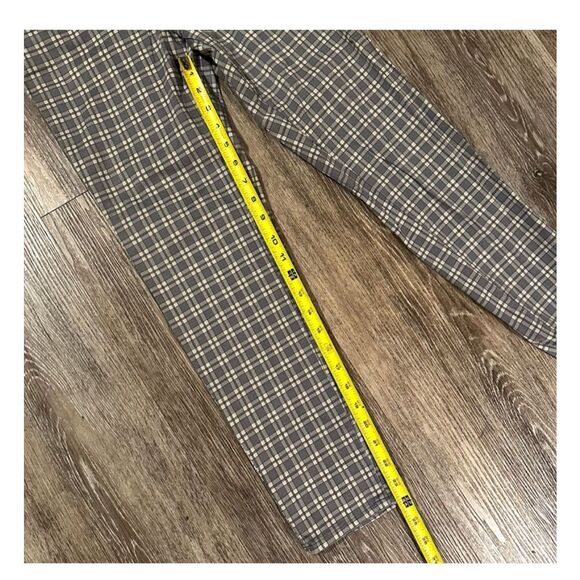 Uniqlo grey check  cropped drawstring pants - Picture 8 of 11